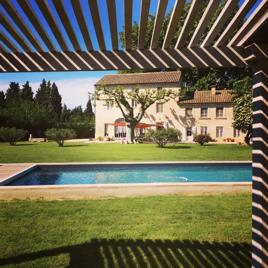 La Ferme De Gigognan Bed & Breakfast Avinyon Dış mekan fotoğraf