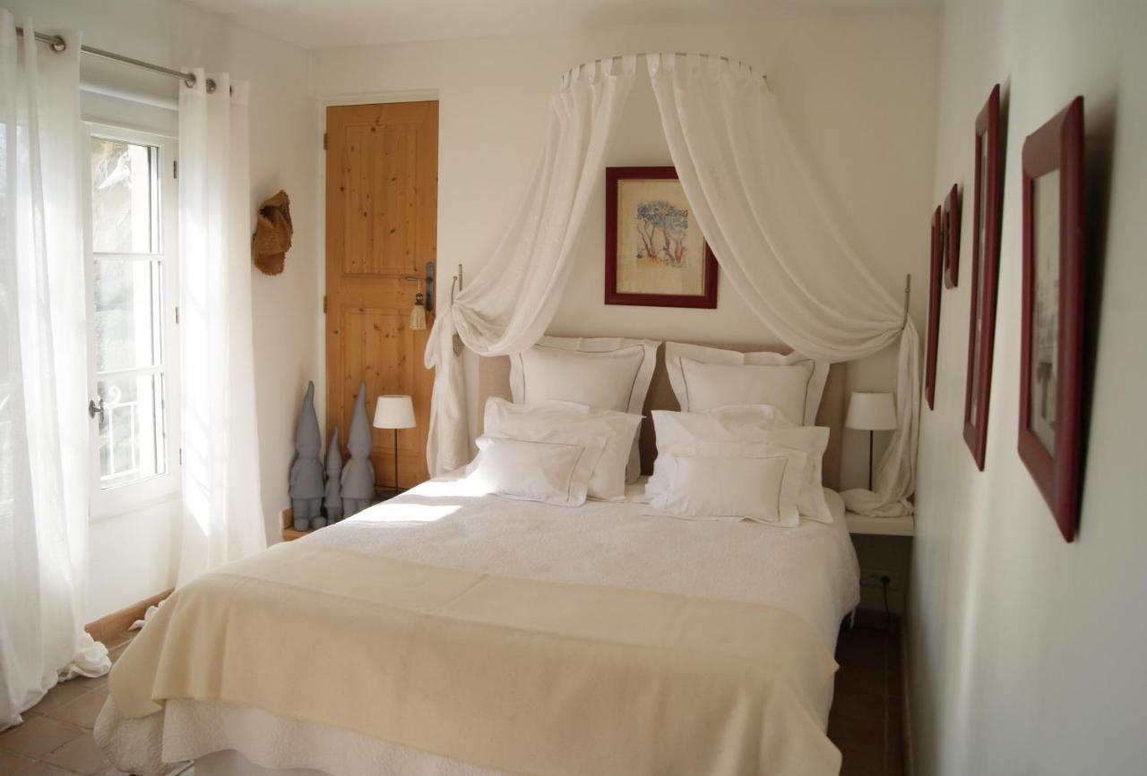 La Ferme De Gigognan Bed & Breakfast Avinyon Dış mekan fotoğraf